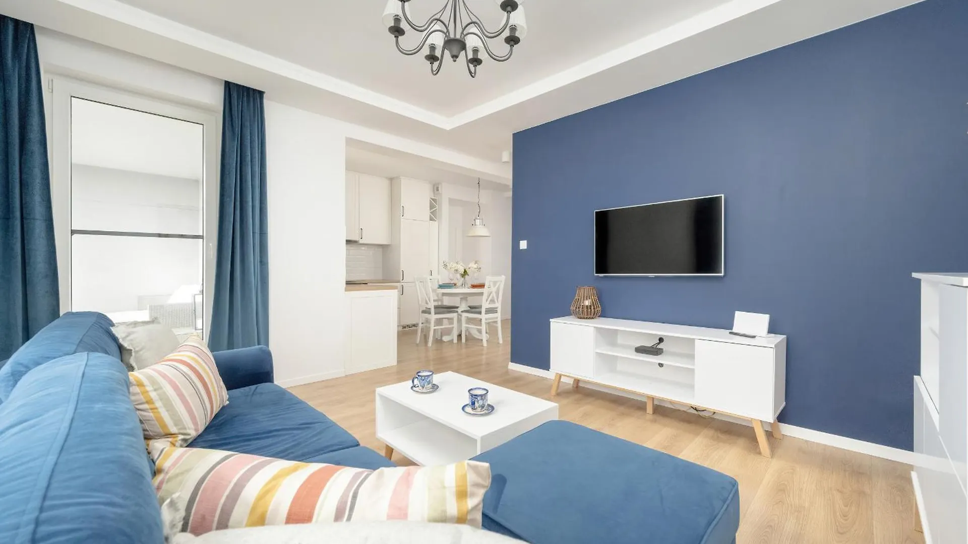 Apartment With 2 Bedrooms & Balcony And Free Garage Wroclaw By Noclegi Renters Poland