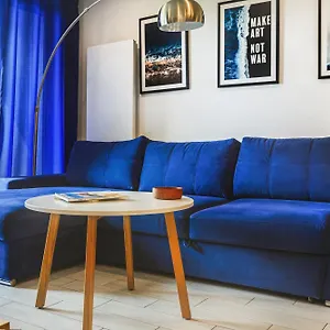 Parking & Balkon Apartament